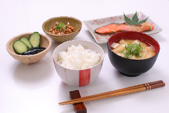 日本の伝統食は腸内の善玉菌を増やす！